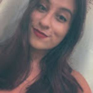 Meet your Posher, Ana carolina